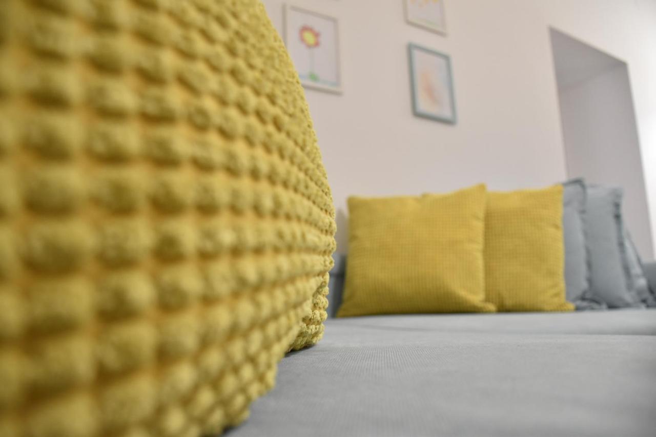 Studio Apartment Una Pula Exteriér fotografie
