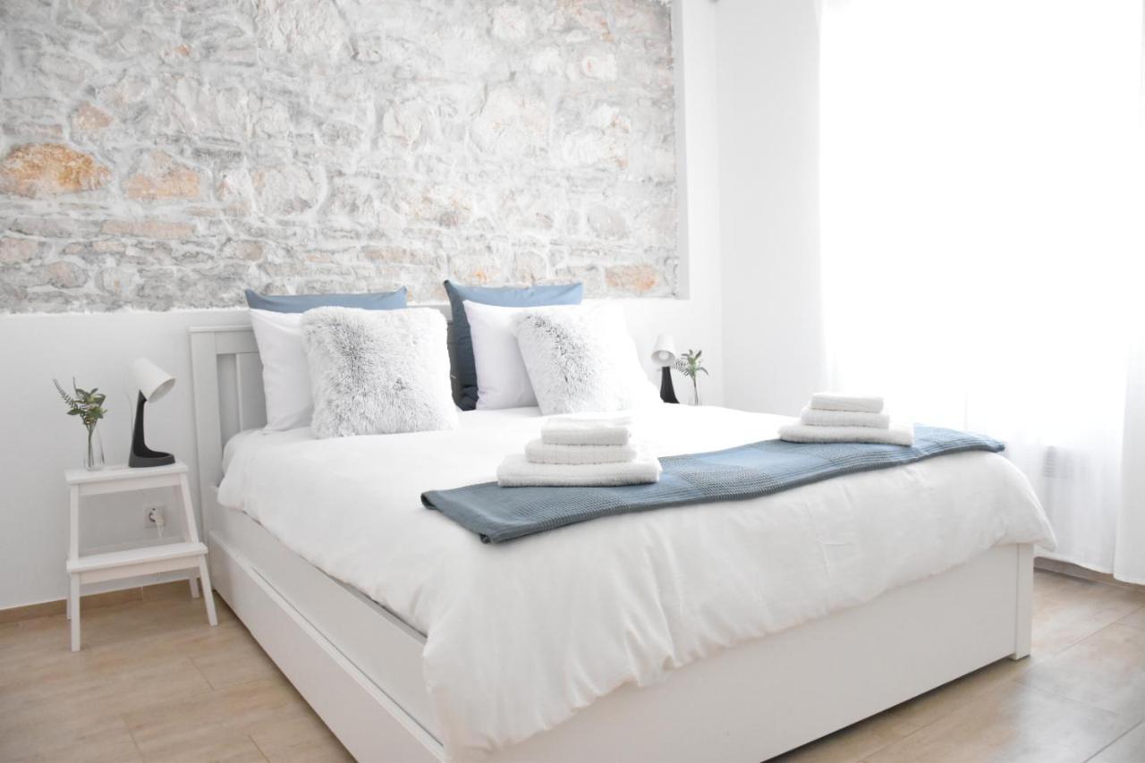 Studio Apartment Una Pula Exteriér fotografie